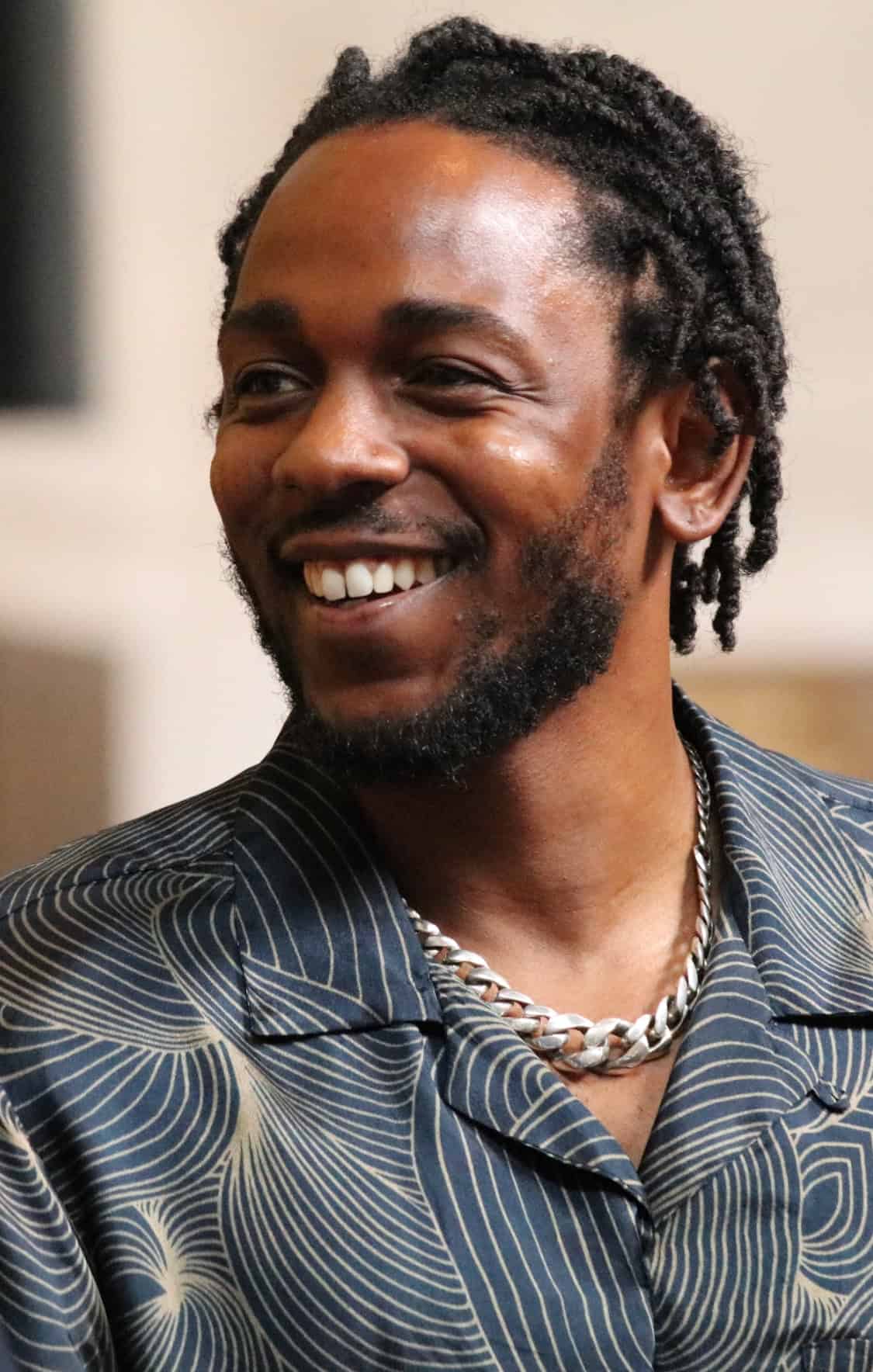 肯德里克·拉马尔(Kendrick Lamar)将标题为2025年苹果音乐超级碗半场表演