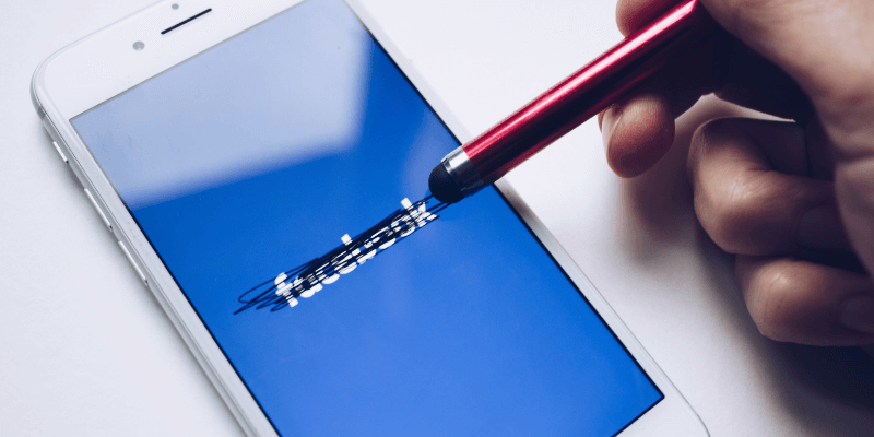 如何批量从Facebook下载所有照片和专辑