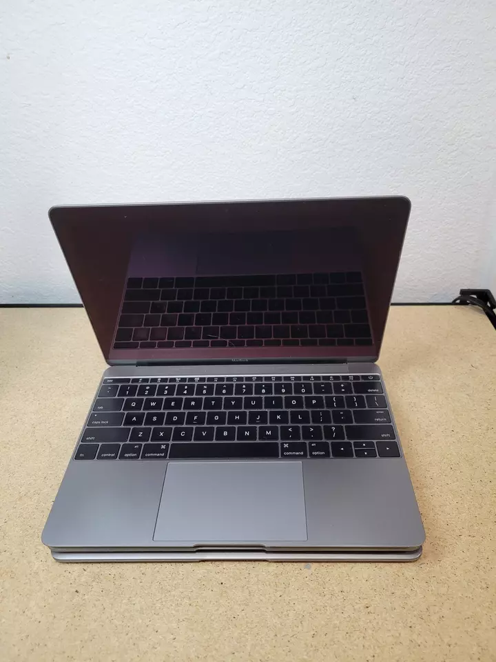 MacBook 無法開機：快速故障排除指南
