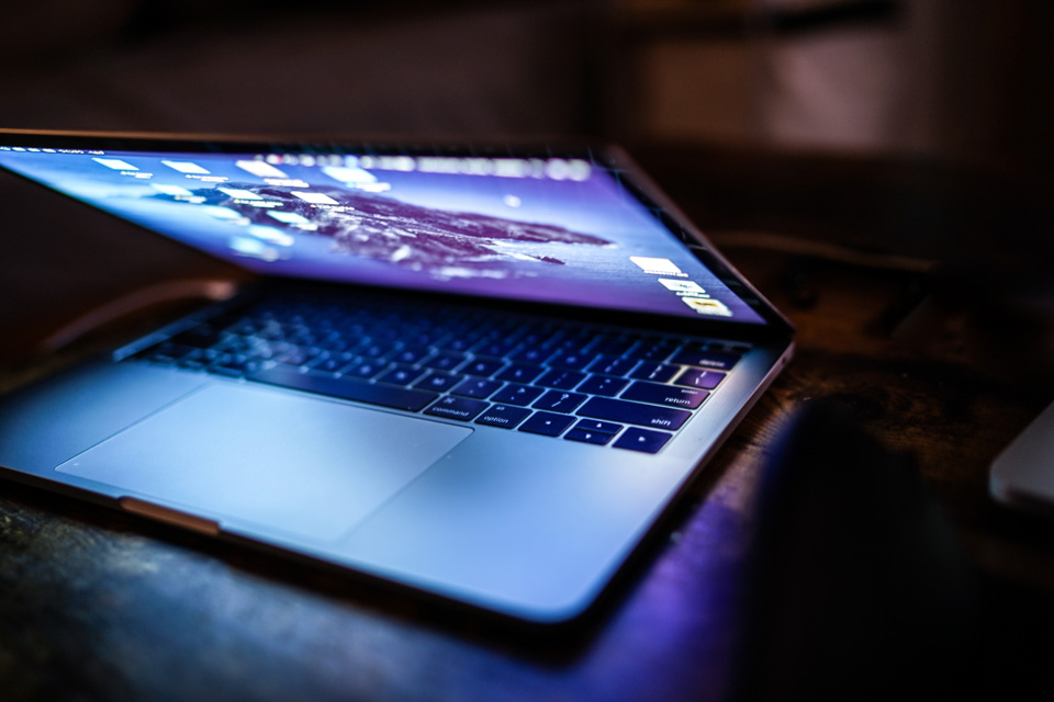 可以一直离开计算机吗？解释留下它的利弊！